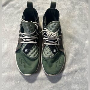 Nike Huarache Juniper Fog/Light Bone Men's Sz 11